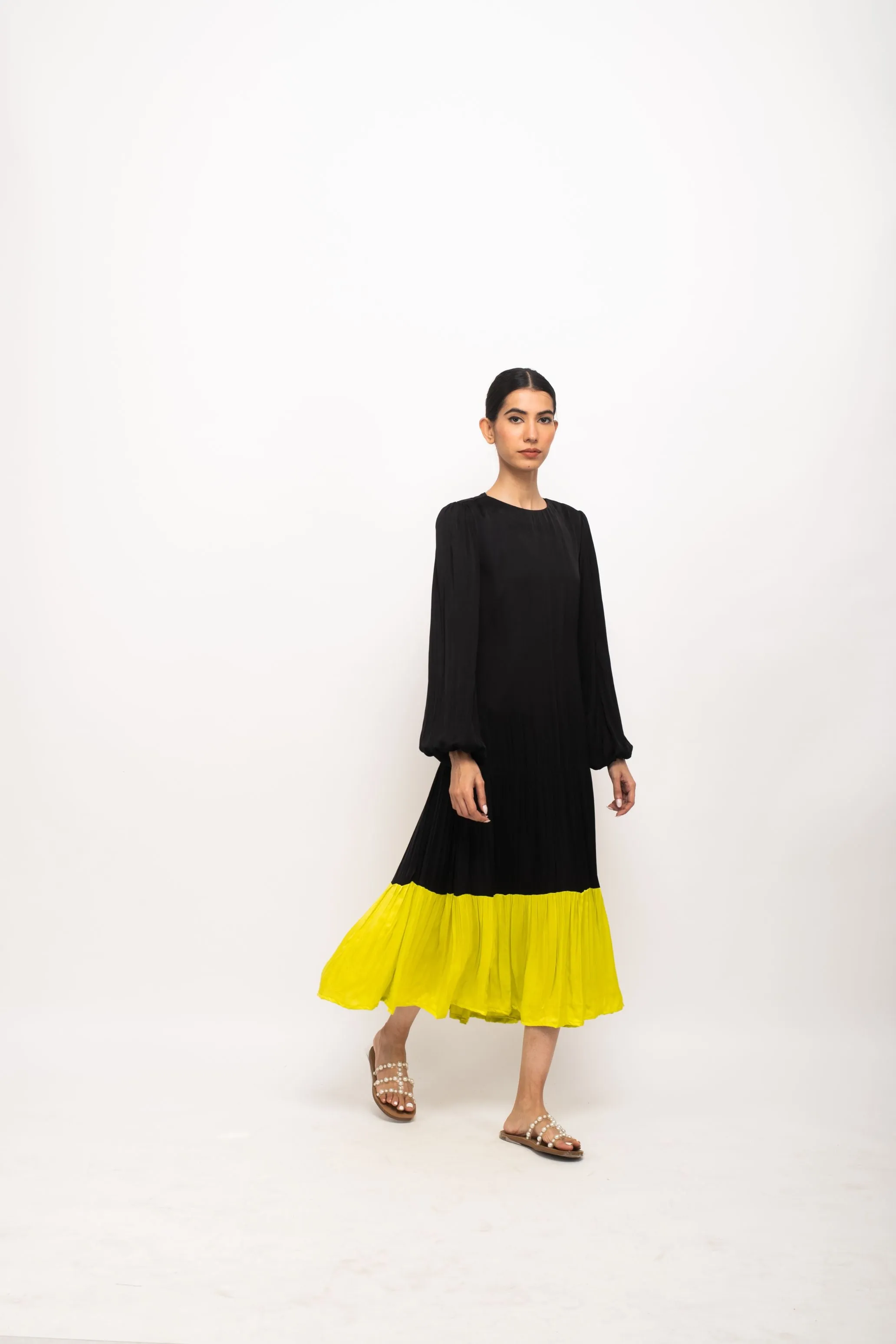 Black-Neon Gather Maxi Dress